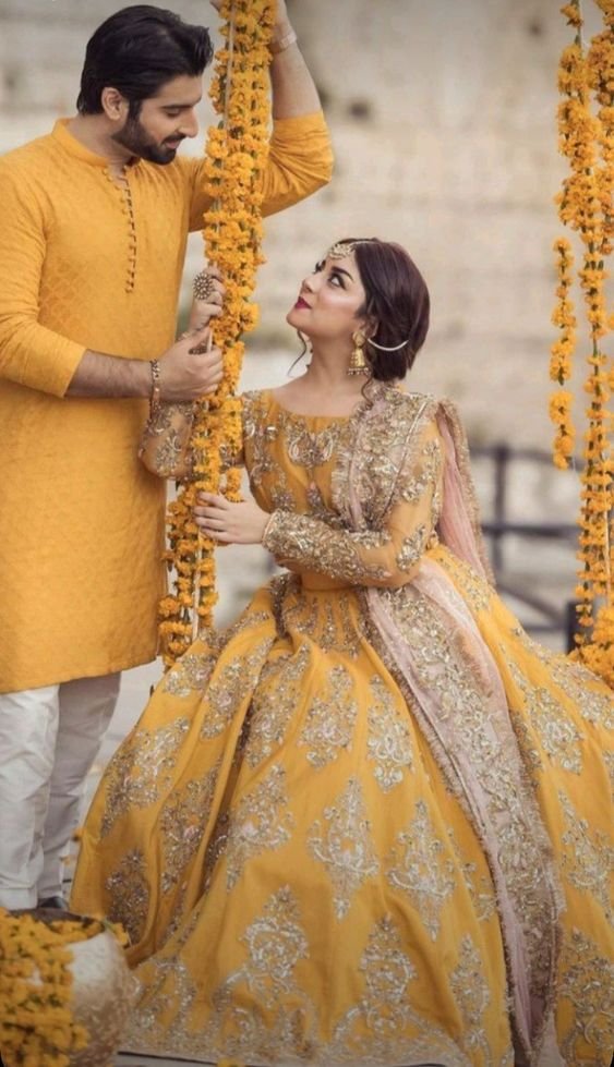 Trending haldi dress for brides
